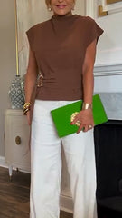 Damski top casualowy z okrągłym dekoltem i metalową klamrą