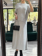 Damski dwuczęściowy zestaw z błyszczącym, dzianinowym topem i spódnicą