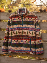 Bluza z polaru w kolorze koralowym z nadrukiem łosia w stylu vintage, zapinana na zamek