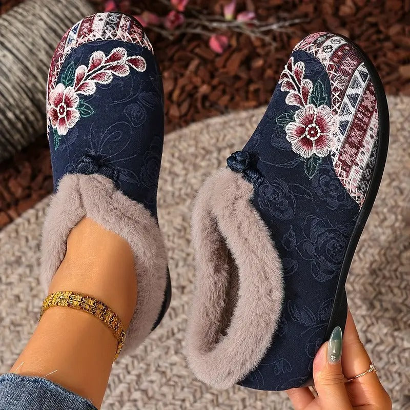 Ciepłe kwiatowe buty dla kobiet
