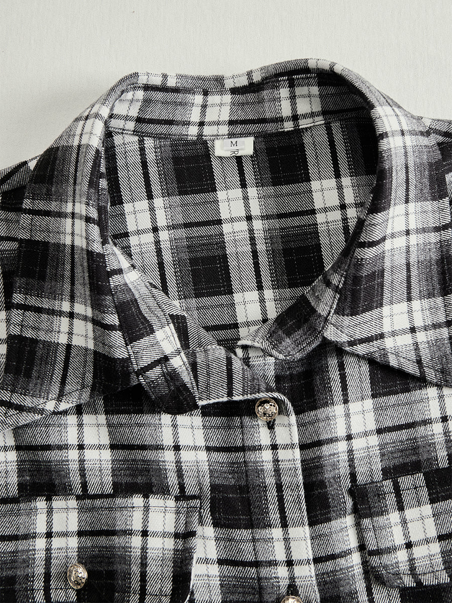 Długa sukienka w kratę w stylu retro z kołnierzykiem w kolorze czerwonobrązowym