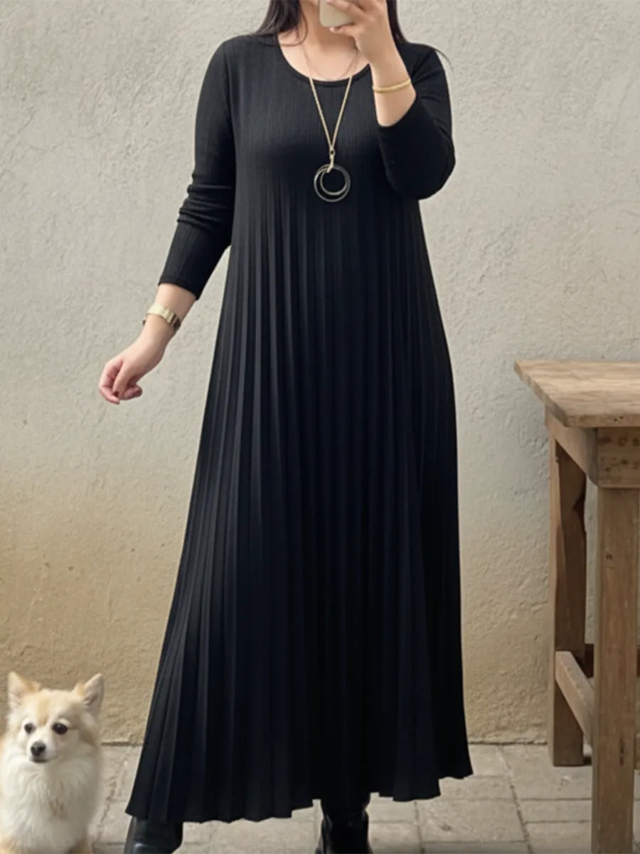 Elegancka plisowana sukienka dzianinowa w jednolitym kolorze