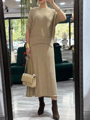 Damski dwuczęściowy zestaw z błyszczącym, dzianinowym topem i spódnicą