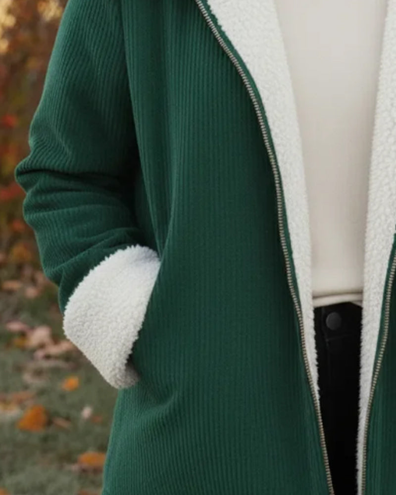 Damski zimowy płaszcz z wełnianego sztruksu