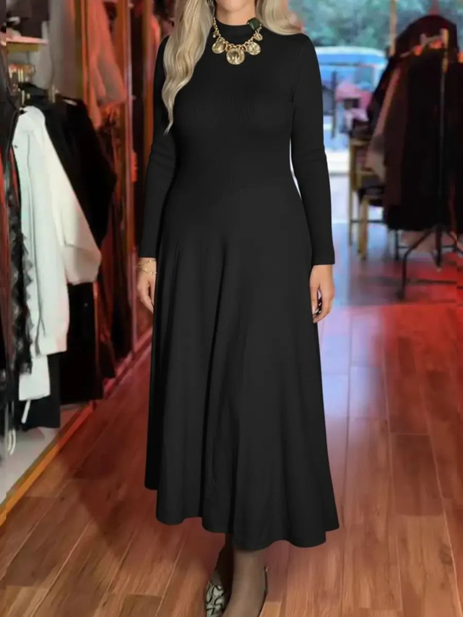 Damska dzianinowa sukienka sweterkowa o dopasowanym kroju