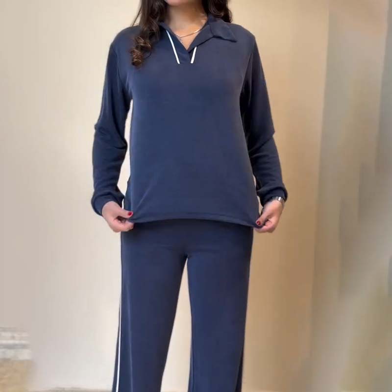 Damski, swobodny komplet: top z dekoltem w serek i spodnie z szerokimi nogawkami