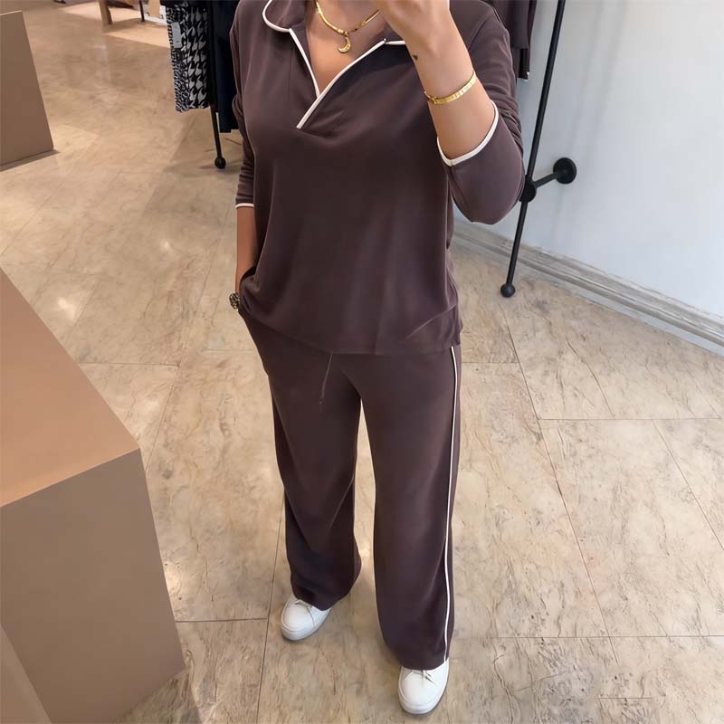 Damski, swobodny komplet: top z dekoltem w serek i spodnie z szerokimi nogawkami